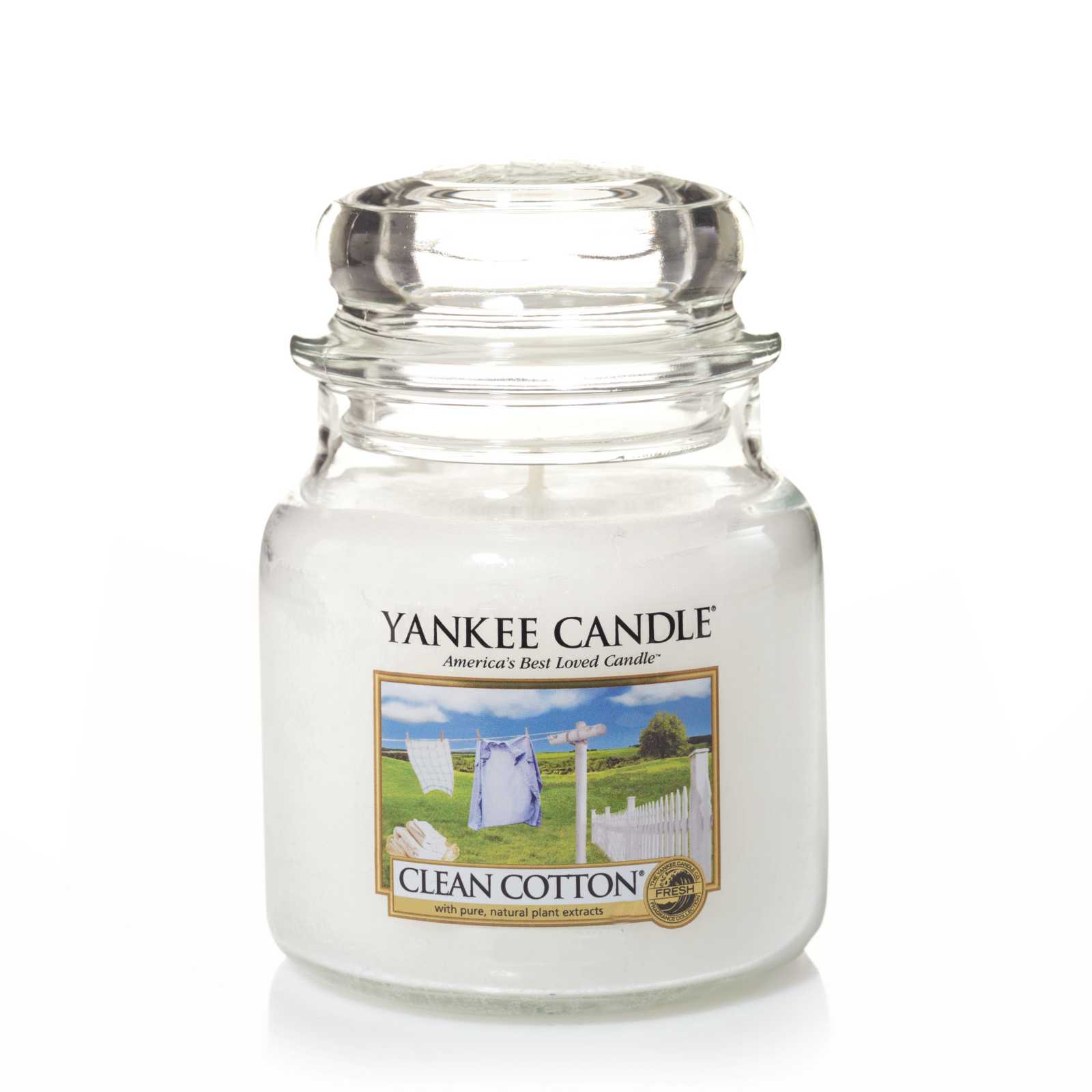 product image - Класична свічка в середній банці Yankee Candle CLEAN COTTON, з ароматом свіжості, білий