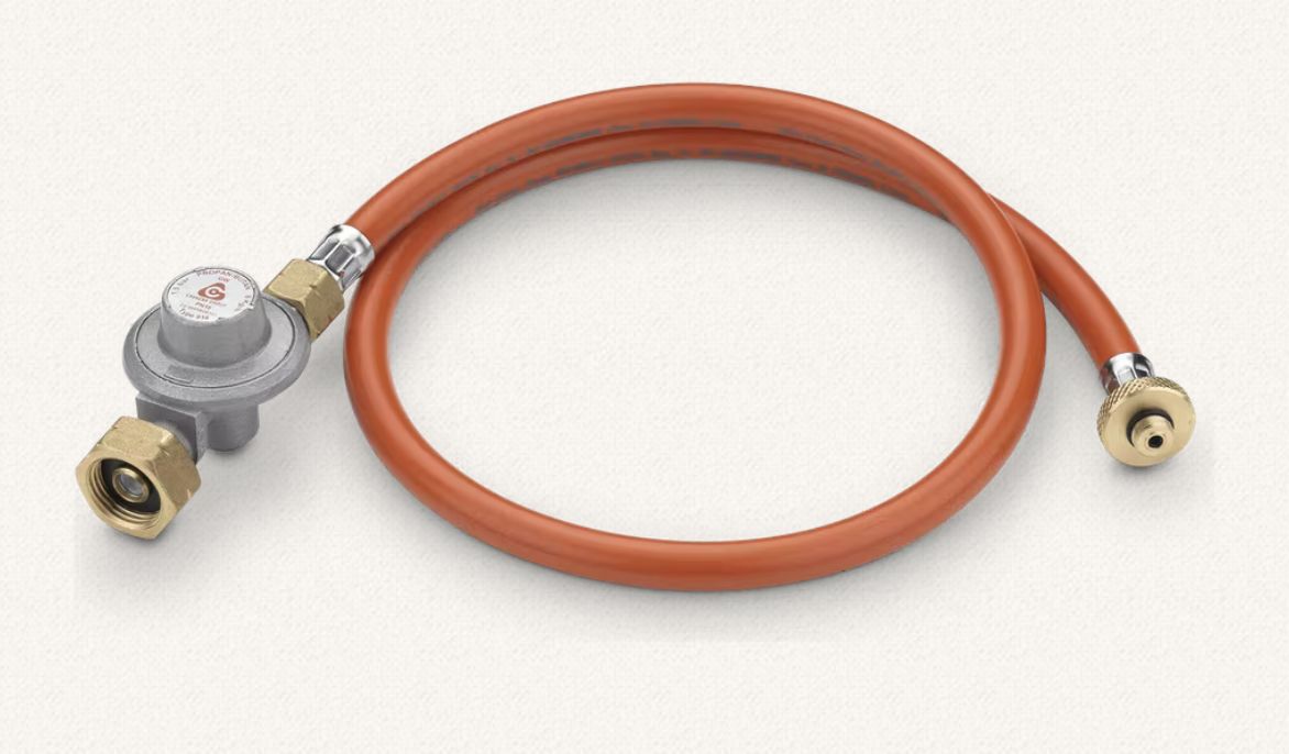 product image - Редуктор со шлангом для газовых грилей Weber Q, 97х6х4 см, оранжевый